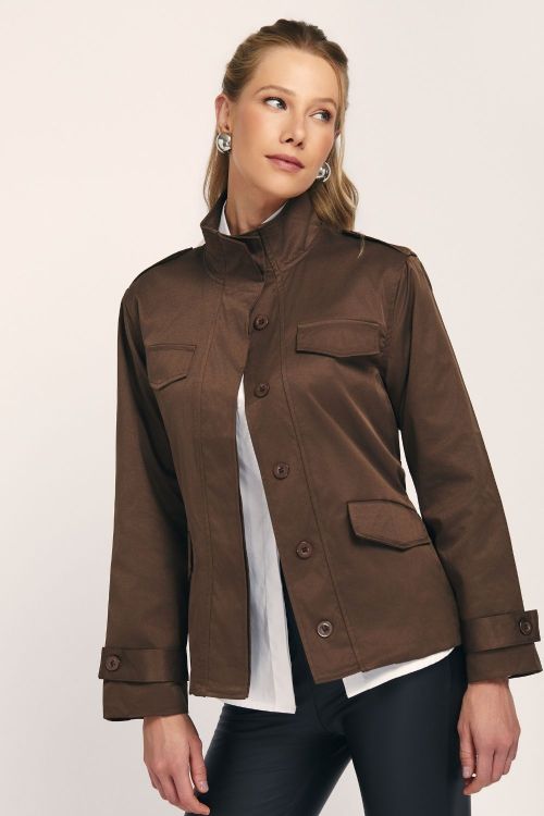 slow style, roupas, roupa feminina, parka jamilly marrom, parka feminina, parka com faixa , parka acinturada feminina