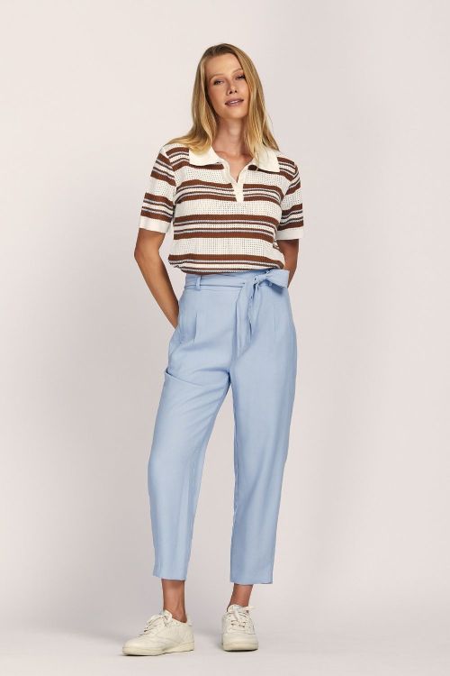 slow style, roupas, roupa feminina, calça feminina azul, calça feminina marilia, calça feminina com faixa.