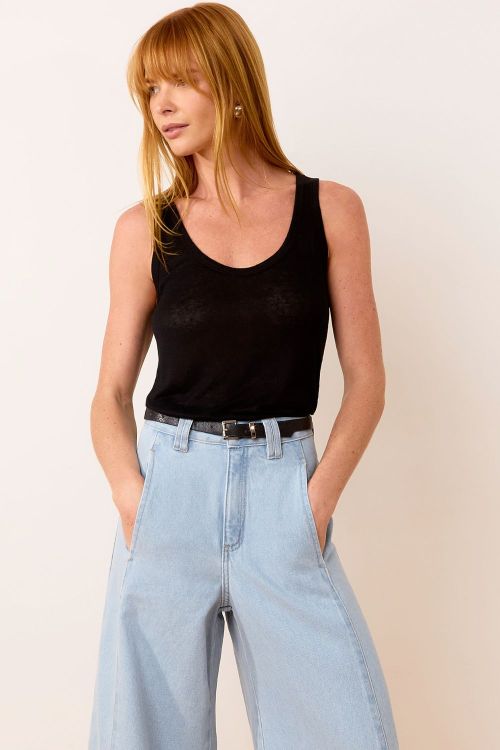 slow style, roupas, roupa feminina, regata feminina, regata feminina preta, regata feminina de malha, regata podrinha 