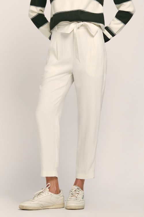 slow style, roupas, roupa feminina, calça feminina off white, calça feminina marilia, calça feminina com faixa.