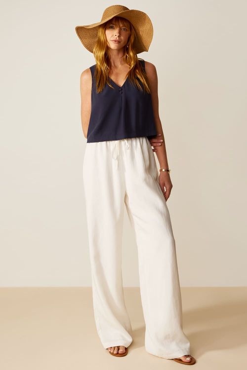 slow style, roupas, roupa feminina, calça pantalona branca, calça feminina confortável, calça ampla com forro, calça de verão elegante, calça em liocel com poliamida.